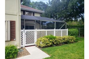 50 Essex Ct, Royal Palm Beach, FL 33411, Sold 10/09/20