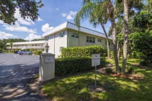 900 Jasmine Ln #8a, Vero Beach, FL 32963, Sold 12/01/21