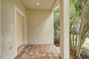 8015 Murano Cir, Palm Beach Gardens, FL 33418, Sold 09/10/20
