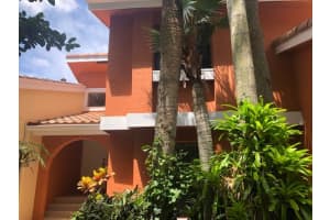 20867 Via Valencia Dr, Boca Raton, FL 33433, Sold 10/30/20