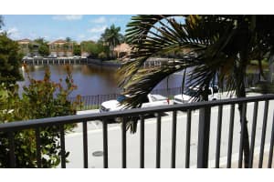 3243 Scarletta Dr, Riviera Beach, FL 33404, Sold 12/01/20
