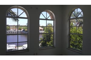 3243 Scarletta Dr, Riviera Beach, FL 33404, Sold 12/01/20