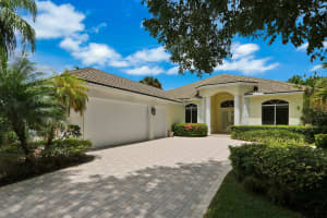 21 Bermuda Lake Dr, Palm Beach Gardens, FL 33418, Sold 10/30/20
