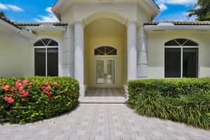 21 Bermuda Lake Dr, Palm Beach Gardens, FL 33418, Sold 10/30/20