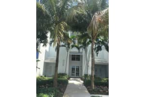 313 Bay Colony Dr N, Juno Beach, FL 33408, Sold 11/18/20