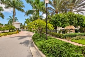 4041 Kingston Ln, Palm Beach Gardens, FL 33418, Sold 12/16/20