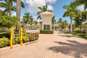 4041 Kingston Ln, Palm Beach Gardens, FL 33418, Sold 12/16/20