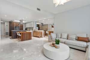 1052 Jeffery St, Boca Raton, FL 33487, Sold 10/05/20