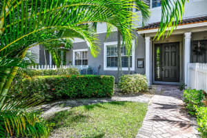 MLS# R10648767, Hypoluxo, Florida 33462