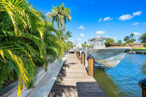 140 Periwinkle Dr, Hypoluxo, FL 33462, Sold 10/09/20