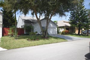 81 Tara Lakes Dr W, Boynton Beach, FL 33436, Sold 09/15/20