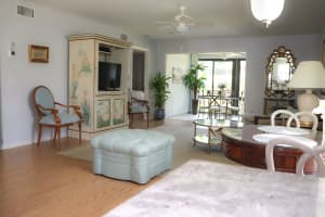 8388 SE Croft Cir, Hobe Sound, FL 33455, Sold 10/06/20