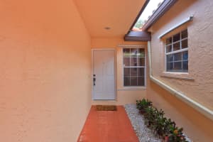 5161 Casa Real Dr, Delray Beach, FL 33484, Sold 11/05/20