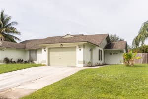 4594 SE Geneva Dr, Stuart, FL 34997, Sold 09/04/20