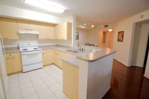 212 Villa Cir, Boynton Beach, FL 33435, Sold 10/08/20