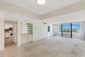 3589 S Ocean Blvd, South Palm Beach, FL 33480, Sold 12/29/20