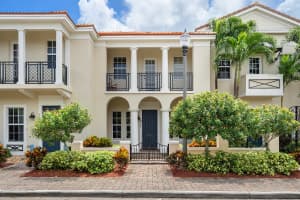 811 NW 82nd Pl, Boca Raton, FL 33487, Sold 11/03/20