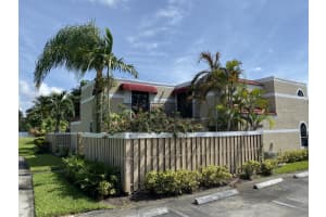 3935 Village Dr, Delray Beach, FL 33445, Sold 09/24/20