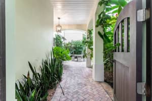 260 E Boca Raton Rd, Boca Raton, FL 33432, Sold 11/03/20