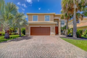 1885 Grey Falcon Cir SW, Vero Beach, FL 32962, Sold 10/02/20
