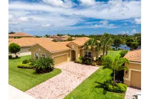 8121 SW Marin Dr, Stuart, FL 34997, Sold 10/29/20