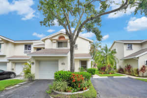 2237 Discovery Cir W, Deerfield Beach, FL 33442, Sold 10/14/20