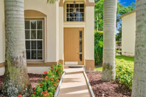 7835 Colony Lake Dr, Boynton Beach, FL 33436, Sold 10/08/20
