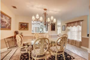 6176 Lansdowne Cir, Boynton Beach, FL 33472, Sold 10/15/20