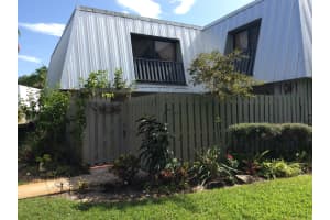 3850 Jefferson St, Stuart, FL 34997, Sold 10/13/20