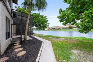2090 Bayberry Dr, Pembroke Pines, FL 33024, Sold 11/20/20