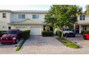 2536 Creekside Dr, Fort Pierce, FL 34981, Sold 10/16/20