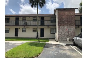 6020 Shaker Wood Cir, Tamarac, FL 33319, Sold 09/29/20
