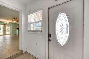 2444 1st Pl SW, Vero Beach, FL 32962, Sold 10/23/20