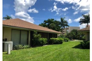 4 S Lakeshore Dr, Hypoluxo, FL 33462, Sold 09/22/20