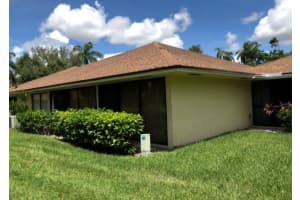 4 S Lakeshore Dr, Hypoluxo, FL 33462, Sold 09/22/20