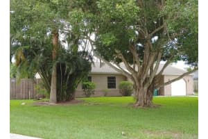 1513 SE Arenson Ln, Port St. Lucie, FL 34952, Sold 10/16/20