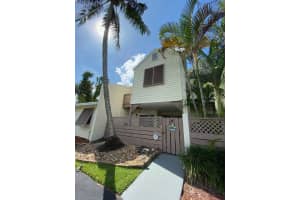 253 W Hemingway Cir, Margate, FL 33063, Sold 02/01/21