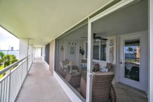 111 Shore Ct, North Palm Beach, FL 33408, Sold 09/24/20