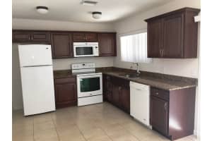 5352 Bosque Ln, West Palm Beach, FL 33415, Sold 12/07/20