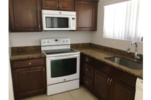 5352 Bosque Ln, West Palm Beach, FL 33415, Sold 12/07/20