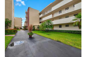 1810 New Palm Way, Boynton Beach, FL 33435, Sold 11/06/20