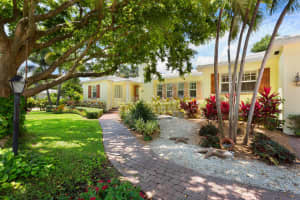 1112 Vista Del Mar Dr S, Delray Beach, FL 33483, Sold 10/01/20