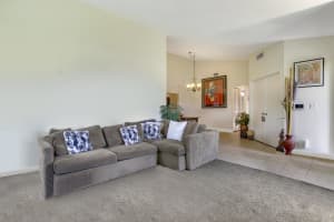 4237 Willow Pond Cir, West Palm Beach, FL 33417, Sold 10/26/20