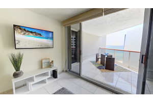 6767 Collins Ave, Miami, FL 33141, Sold 05/13/21