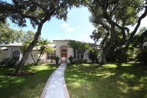 81 La Costa Ct, Vero Beach, FL 32963, Sold 10/29/20