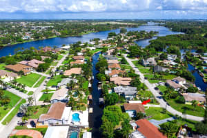 6927 Bayshore Dr, Lake Worth, FL 33462, Sold 10/01/20