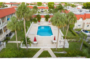 501 SE 8th St, Deerfield Beach, FL 33441, Sold 11/30/20