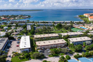 The Colonnades, 1181 Carlton Ct, Fort Pierce, FL 34949, Sold 11/09/20