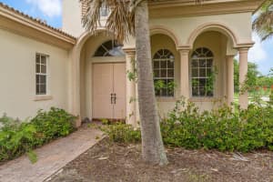 MLS# R10650570, Vero Beach, Florida 32968