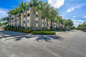 4903 Midtown Ln, Palm Beach Gardens, FL 33418, Sold 11/25/20